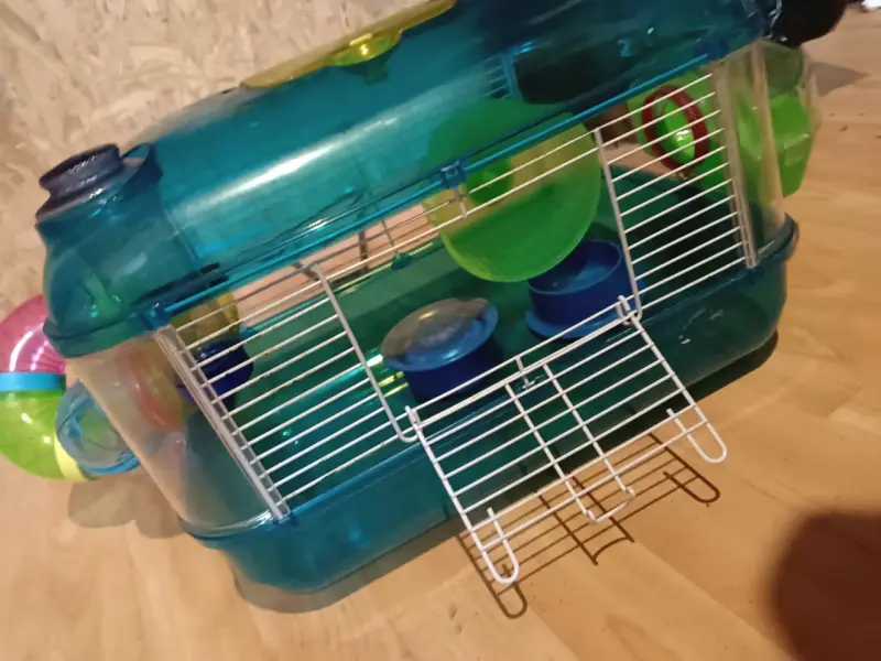 Jaula para hamster con accesorios - 3