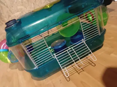 Jaula para hamster con accesorios - miniatura 3
