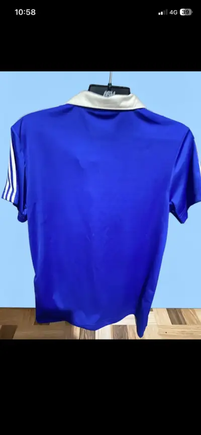 Camiseta u de chile retro sin manchas ni quemadura - miniatura 5
