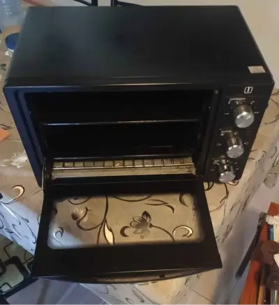 Horno eléctrico negro compacto - miniatura 1