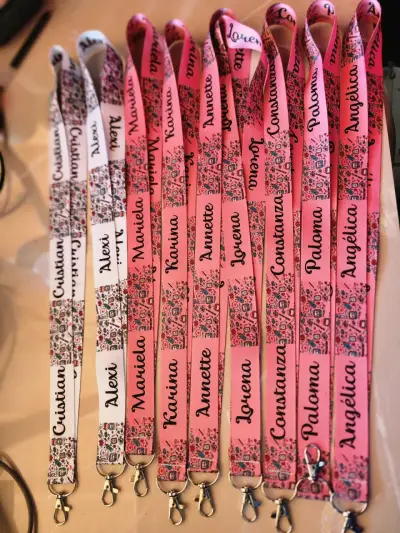 Lanyards personalizados con nombres - miniatura 2