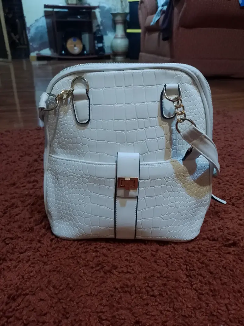 Bolso azul con múltiples bolsillos - 2