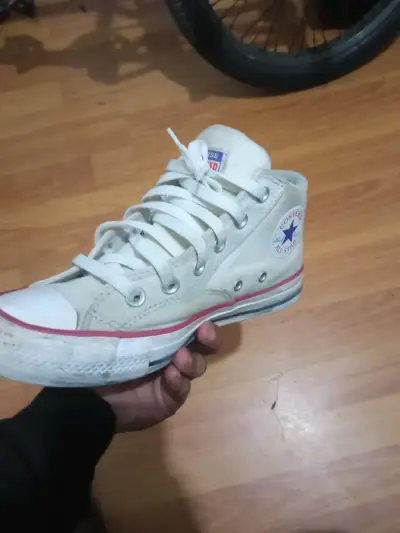 Zapatillas Converse blancas - miniatura 2