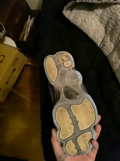 Zapatillas deportivas blancas y azules - miniatura 2