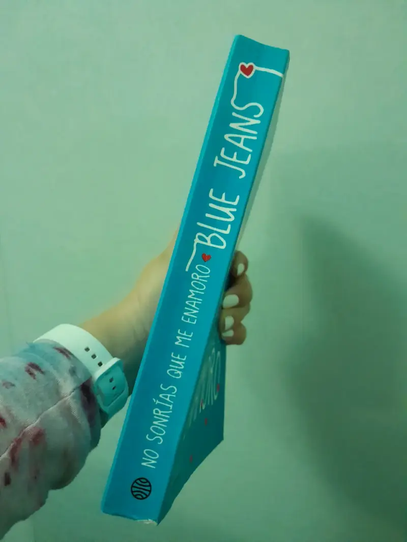 Libro 'No sonrías que me enamoro' - 3