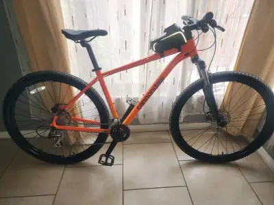 Bicicleta Cannondale Trail 6 - miniatura 1