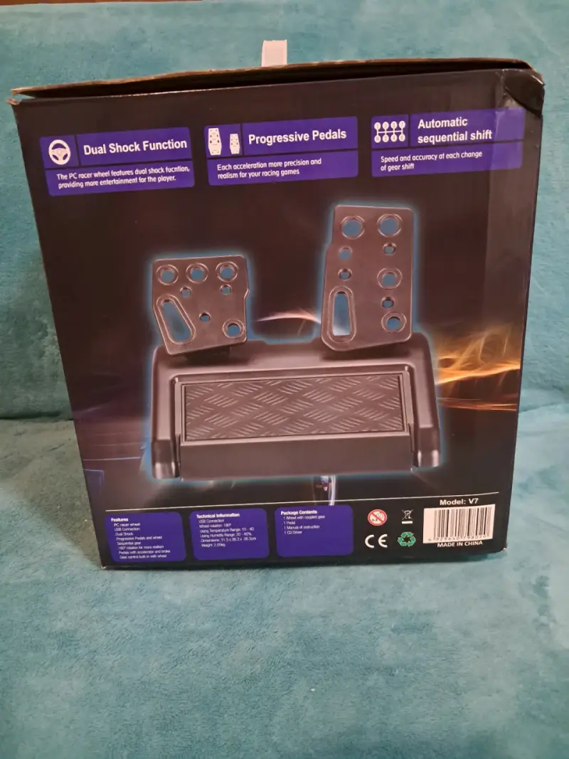 Volante y pedales para PC - 1