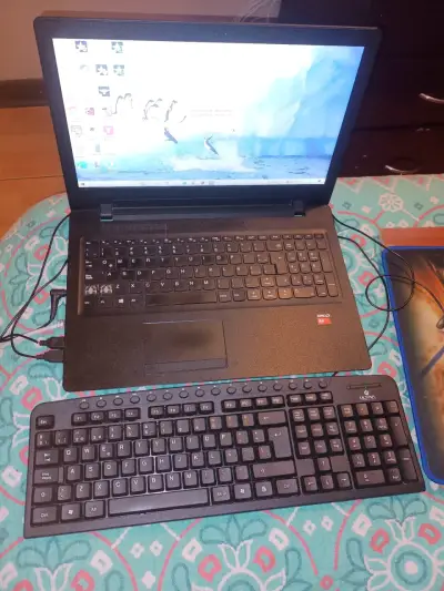 Notebook Lenovo - miniatura 2