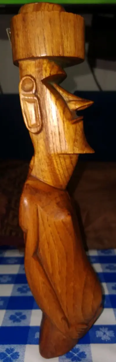 Escultura de madera Moái - miniatura 1