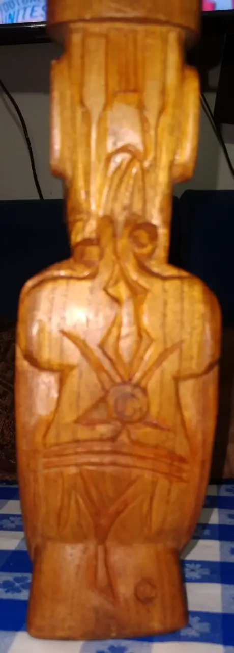 Escultura de madera Moái - 4