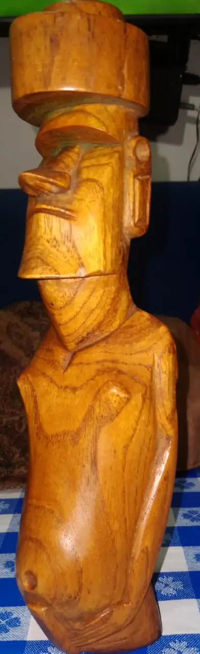Escultura de madera Moái - miniatura 6