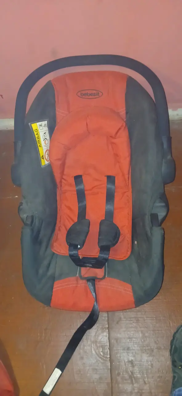 Silla de auto para bebé Bebesit - 1