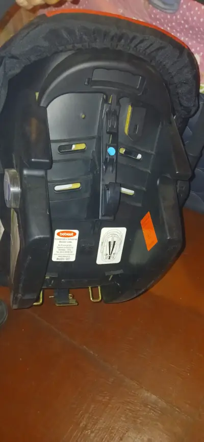 Silla de auto para bebé Bebesit - miniatura 3