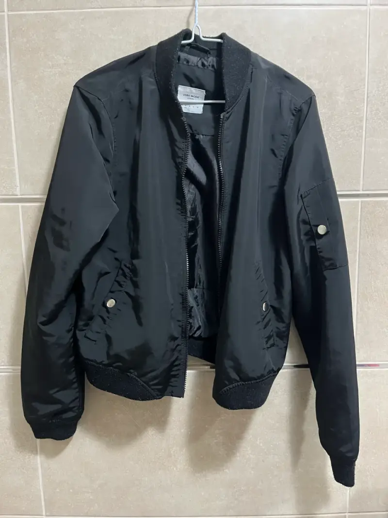 Chaqueta bomber negra mujer VEROMODA talla S - 4