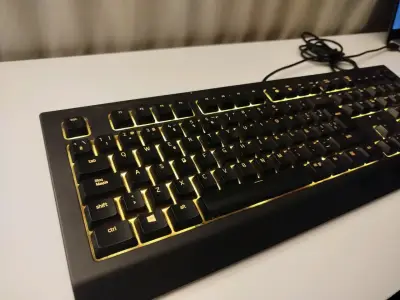 Teclado retroiluminado  Rizer - miniatura 2