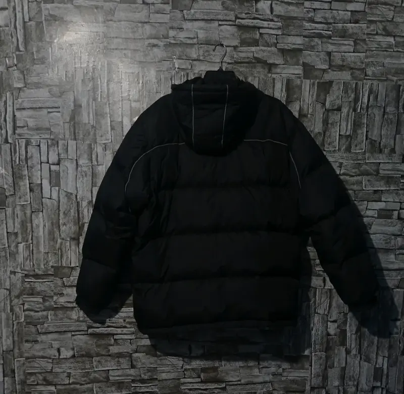 Chaqueta negra Original, talla XL, le falta cierre - 2