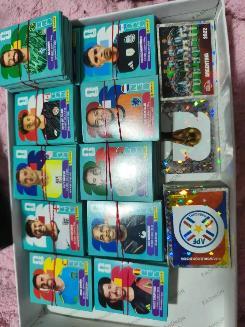 Lote de tarjetas Mundial 2026