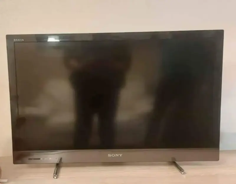 Televisor Sony Bravia 32 pulgadas - 2