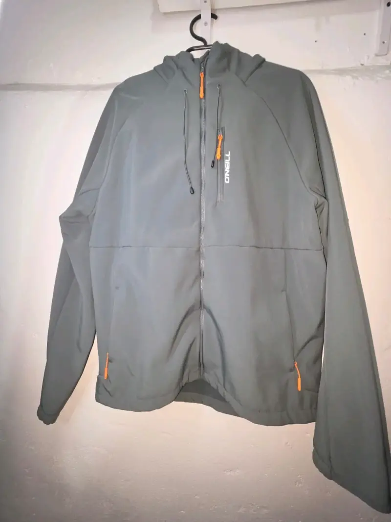 Chaqueta deportiva gris O'Neill