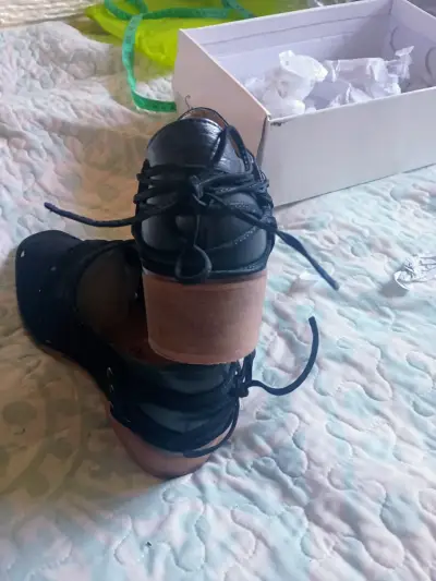 Zapatos negros Umbrale con tacón - miniatura 3