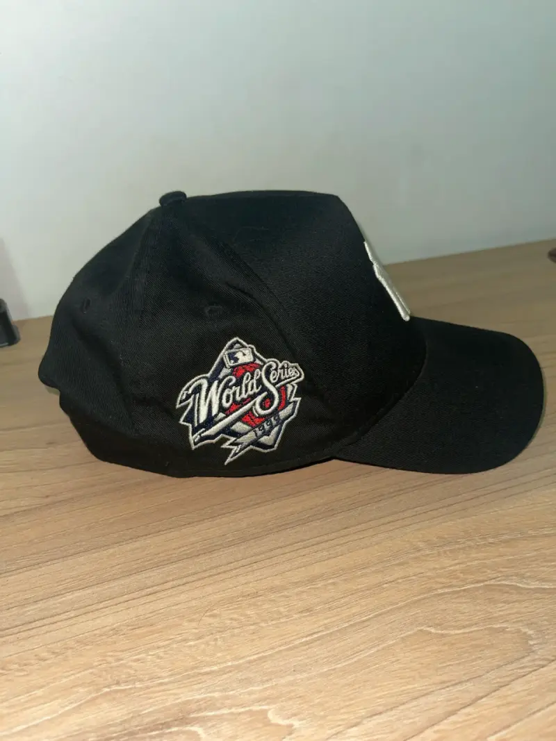 Gorra negra New Era World series - 3