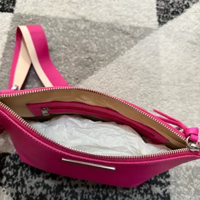 Cartera fucsia Prüne 100% cuero - miniatura 3