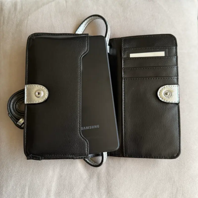 Cartera plateada Nine West nueva - 4