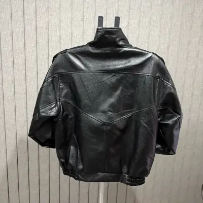Chaqueta viral - miniatura 4