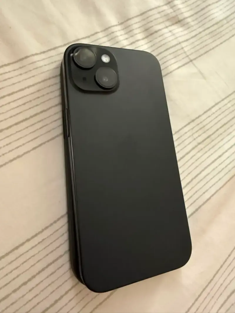 iPhone casi nuevo - 2