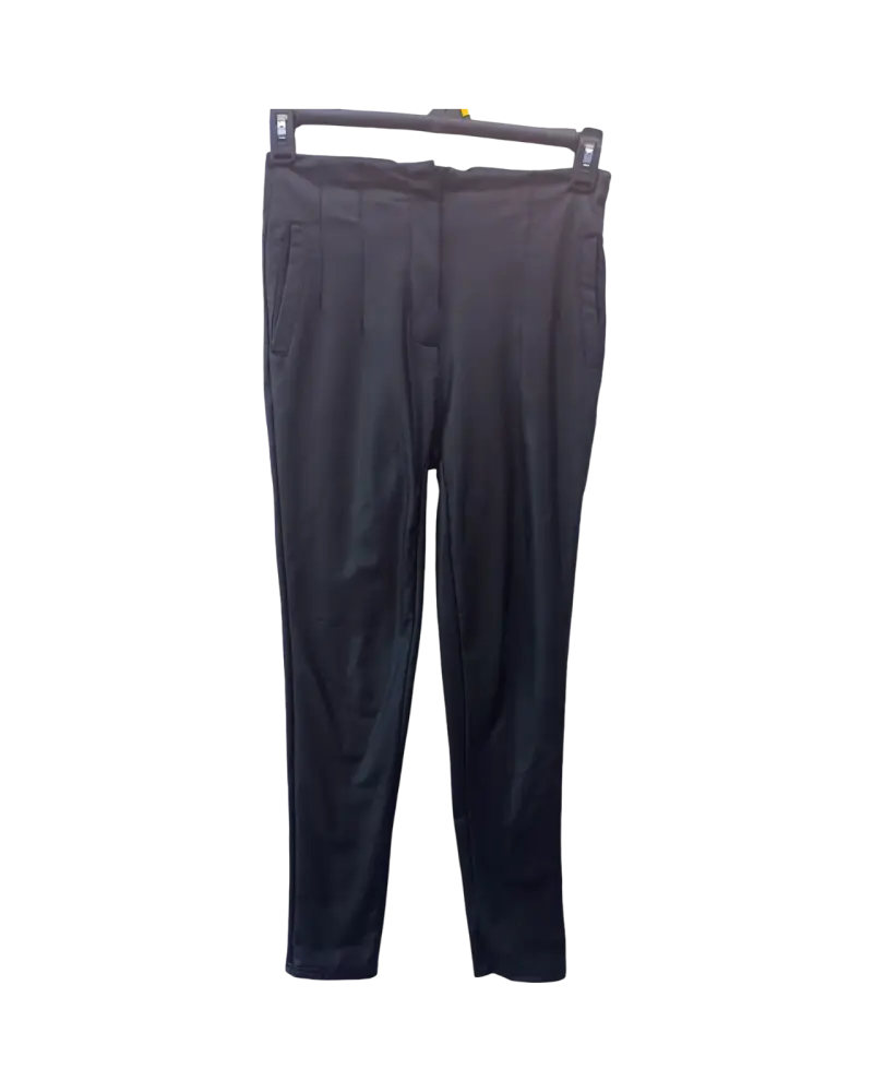 Pantalon negro de cuerina - 2