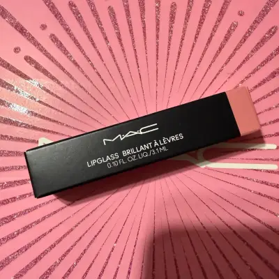 Brillo labial MAC Lipglass tono Nymphette - miniatura 2