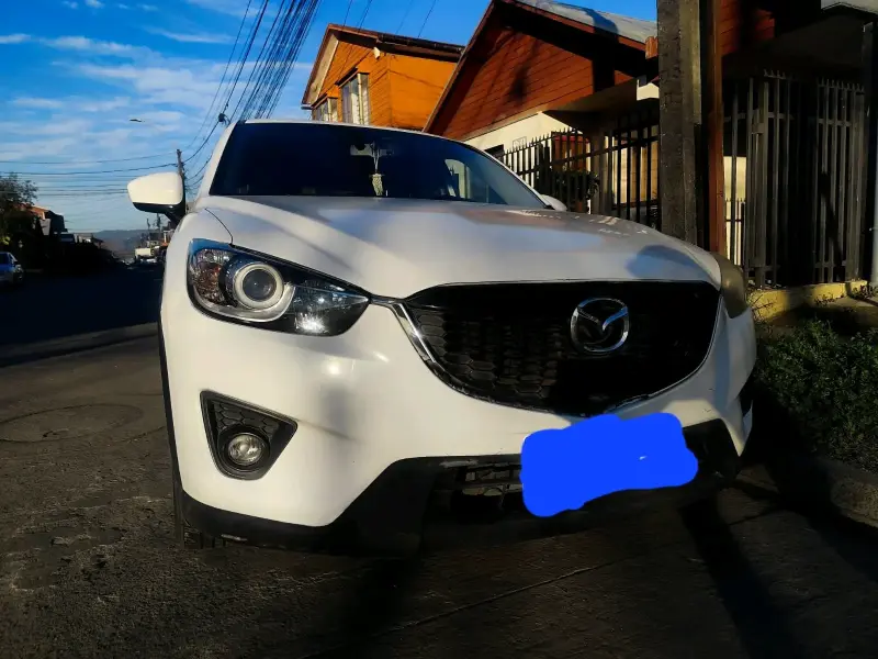 SUV blanca en buen estadoMazda cx5 20132.0 FWDFull - 3