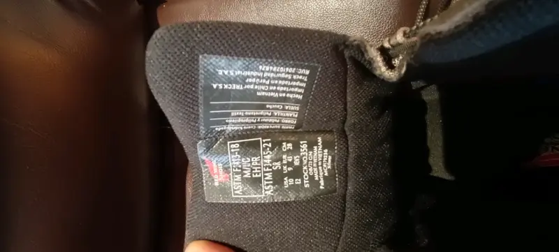 Botín de seguridad Red Wing gris - 2
