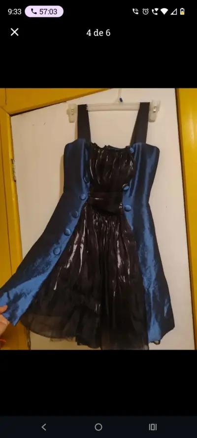 Vestido rojo sin tirantes elegante y vestido azul - miniatura 4