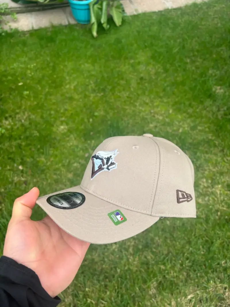 Gorra beige snapback - 3