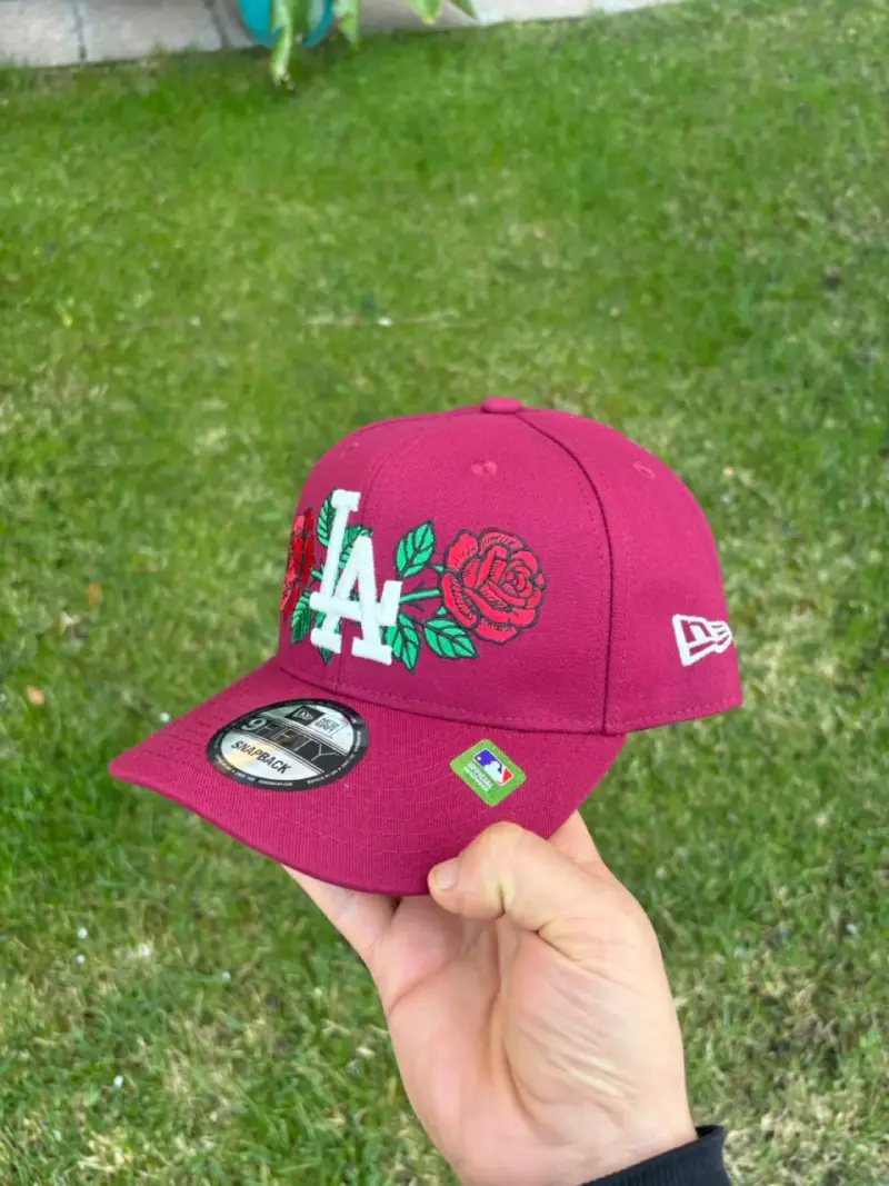 Gorra Snapback Bordó LA - 3