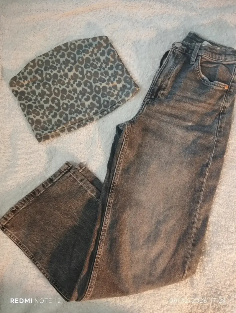 Jeans negros de mezclilla - 2