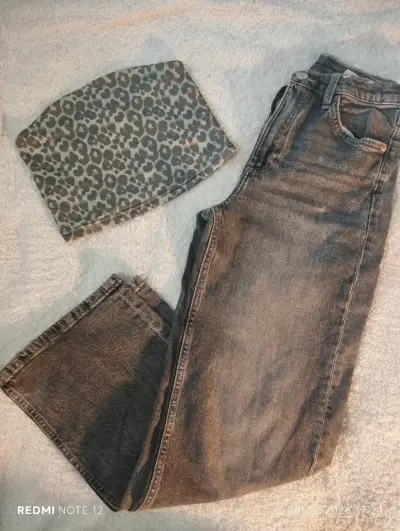 Jeans negros de mezclilla - miniatura 2