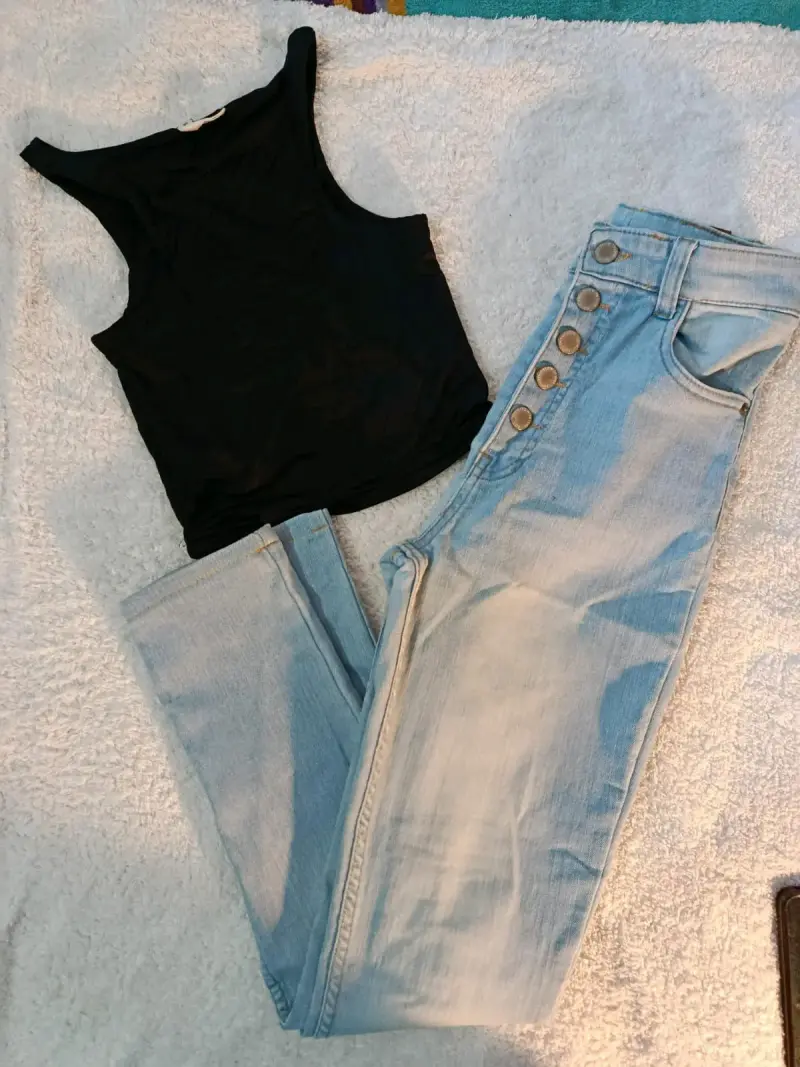 Jeans negros de mezclilla - 3