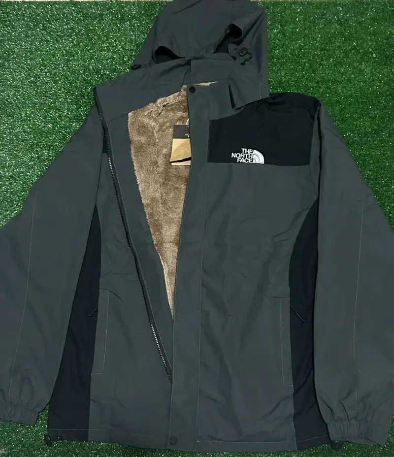 Chaqueta The North Face negra y gris - 2