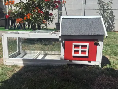 Casita para conejos de madera - miniatura 1