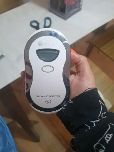 Aparato spa galvanico Nu Skin - miniatura 2