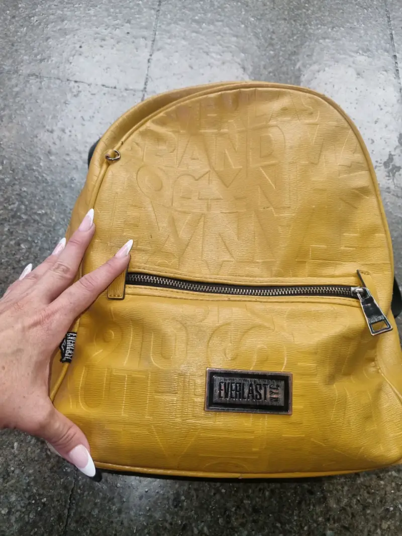 Mochila amarilla Everlast - 1