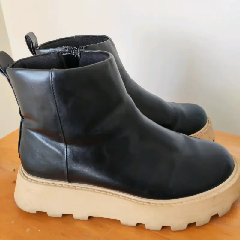 Botines de cuero negro - 2