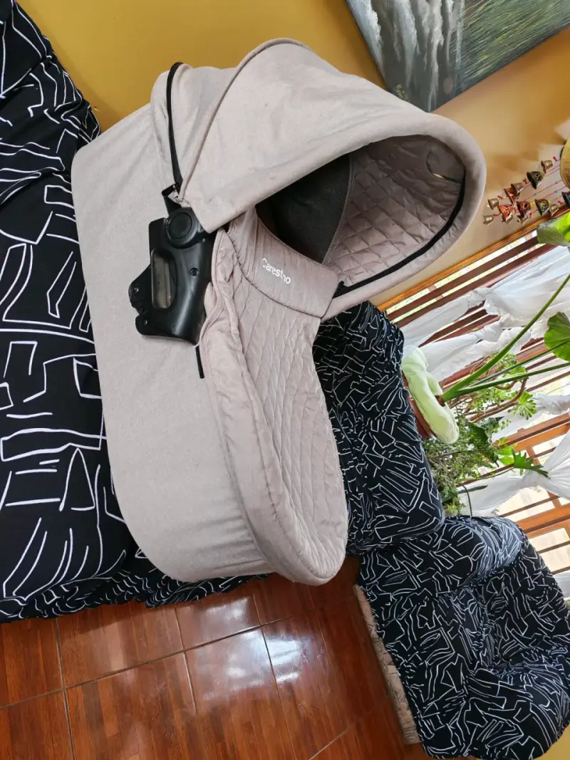 Capazo para bebé gris Carestino - 2