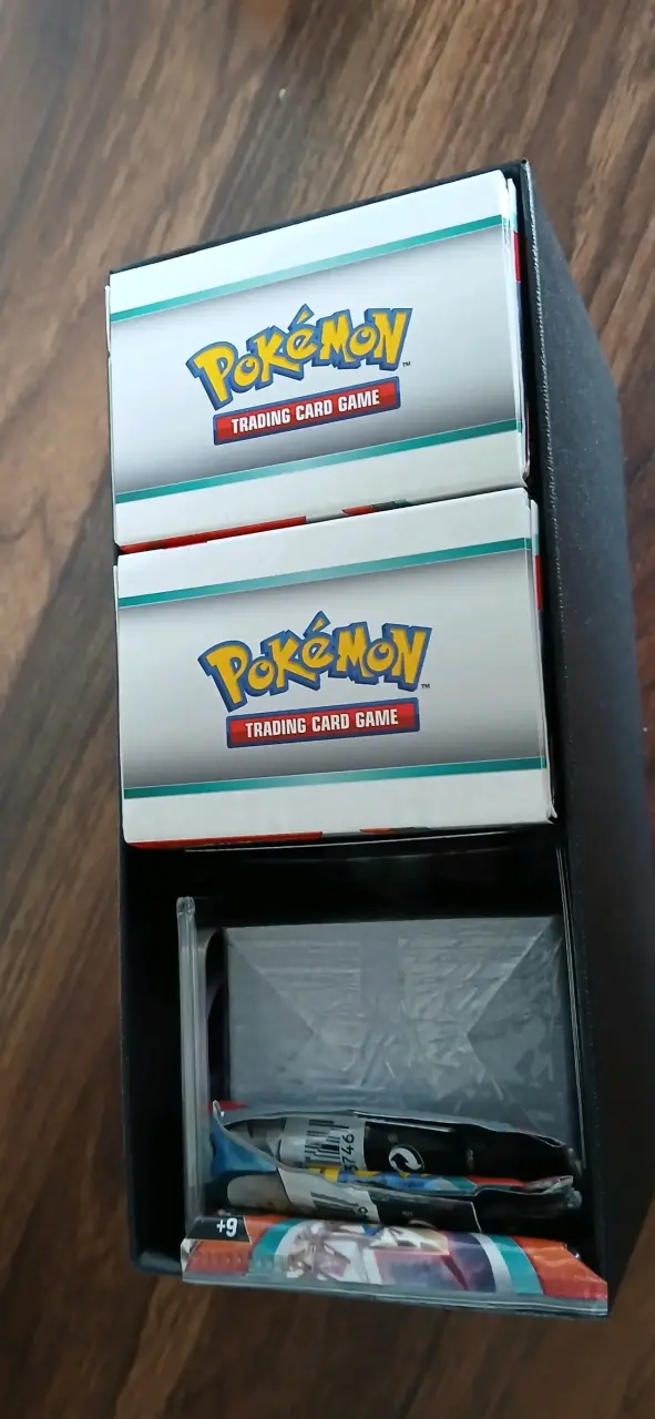 Set de cartas Pokémon Build & Battle - 2