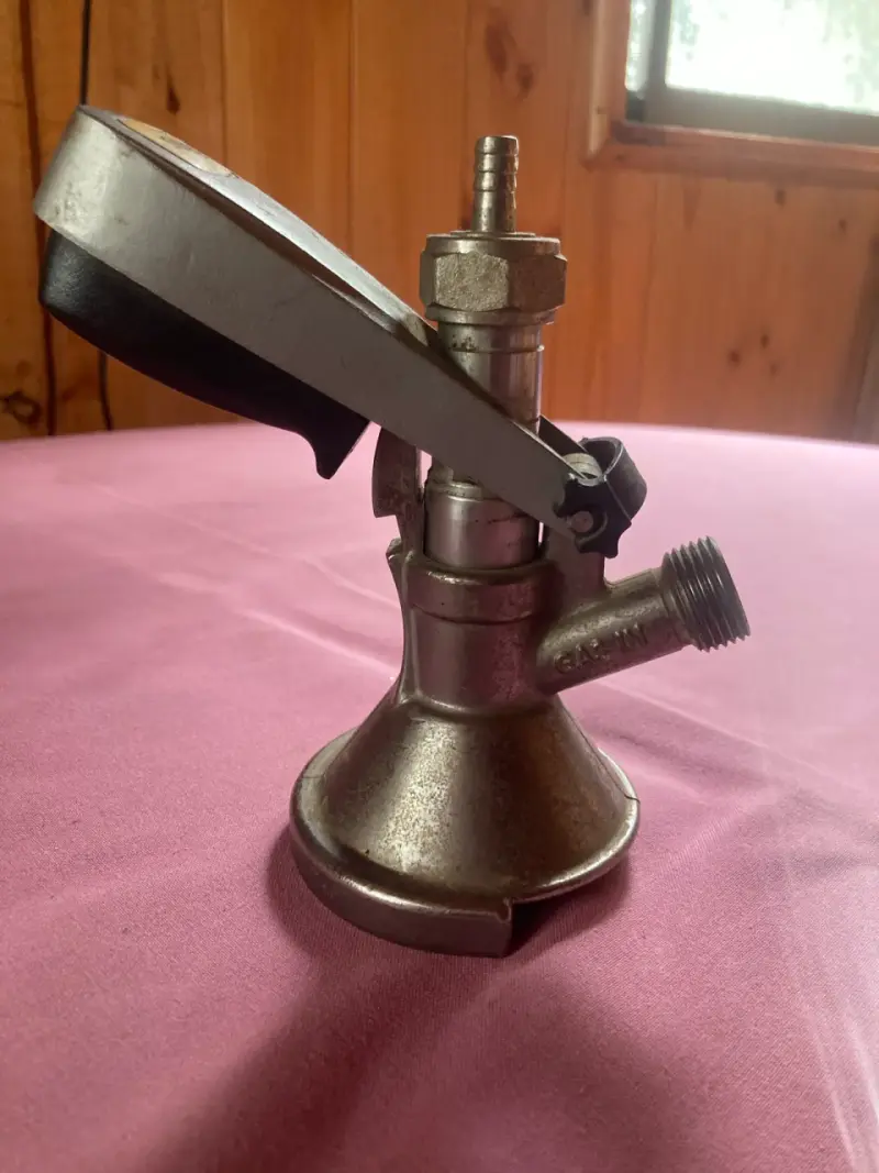 Pinchador de barril de cerveza Tipo G (Grundy)Se v - 1