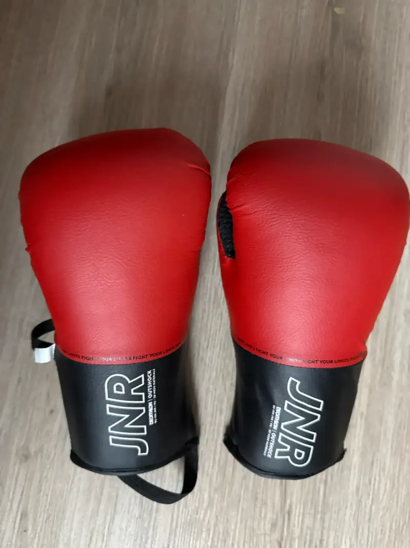 Guantes de boxeo rojos para niño (a) - 2