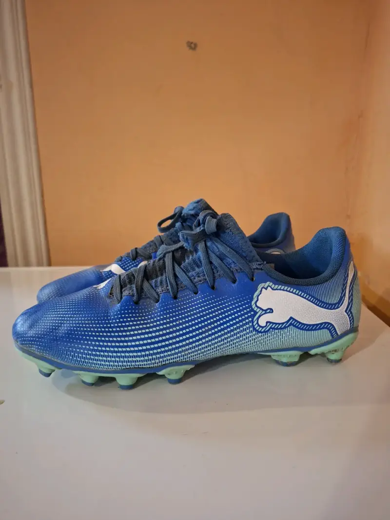 Botines de fútbol Puma azul - 1