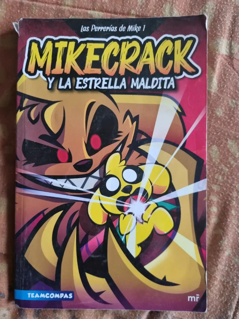 Libro Mikecrack y la Estrella Maldita - 1